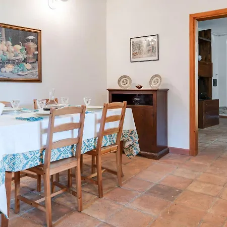 Belvilla By Oyo Castello Di Argigliano 4 *