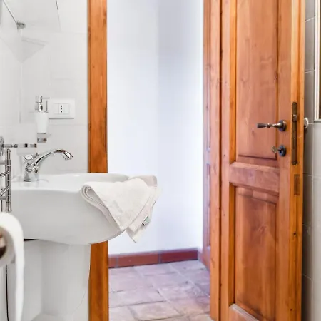 Belvilla By Oyo Castello Di Argigliano 4 Holiday home Casola in Lunigiana